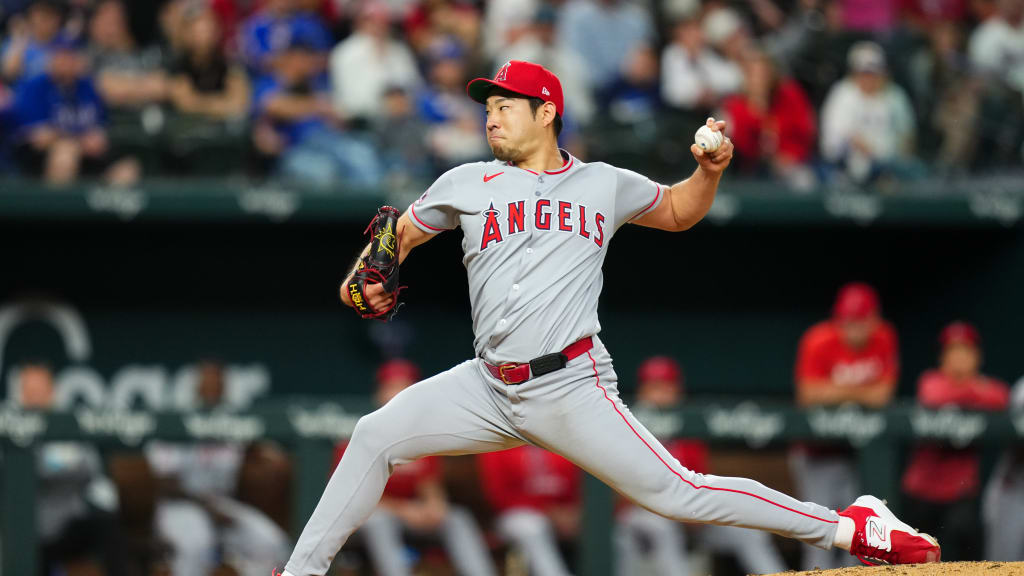 菊池雄星 2019 ROOKIES SIGS 250枚限定 1002 エンゼルス菊池雄星、6回6奪三振も移籍後初勝利はお預け