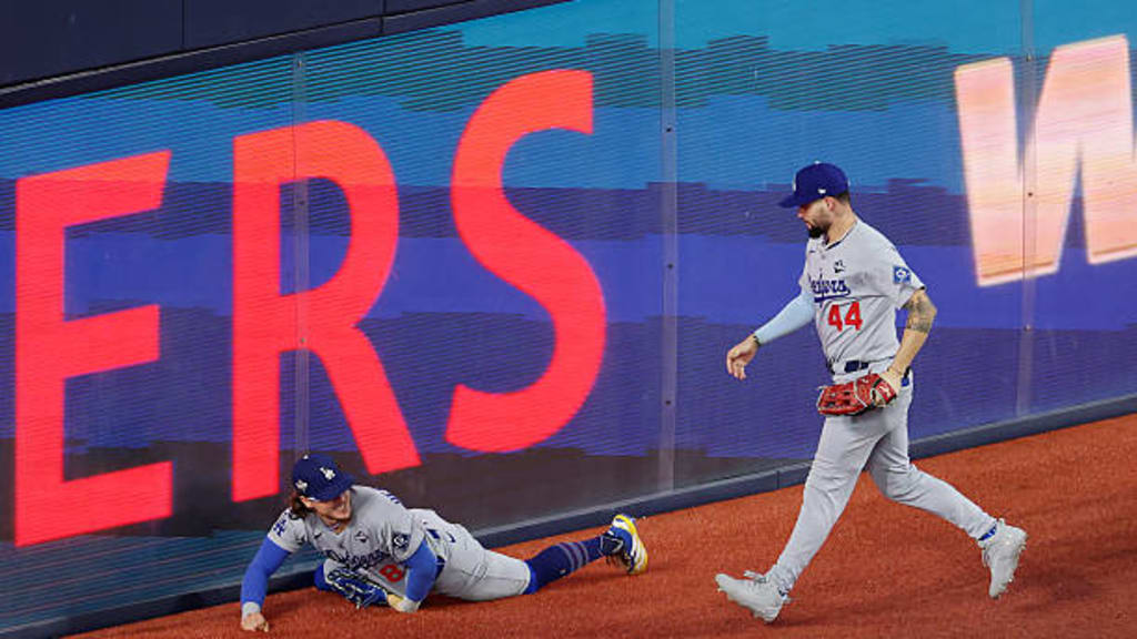 ドジャースが延長戦の末に2025年WSを制覇