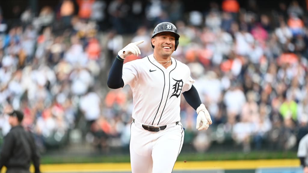 Jahmai Jones' leadoff homer (6)