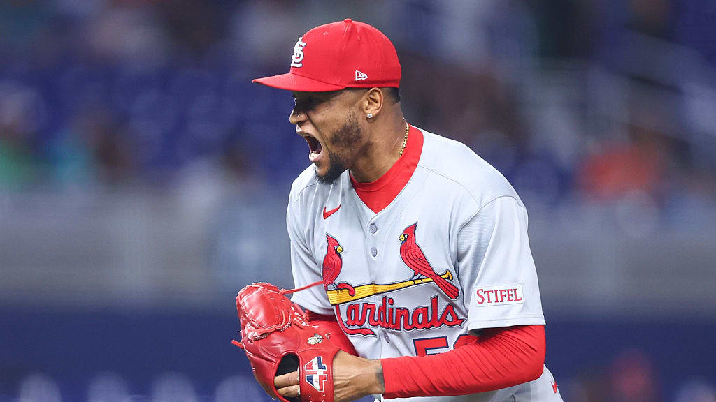 Jorge Alcala seals Cardinals' win with strikeout