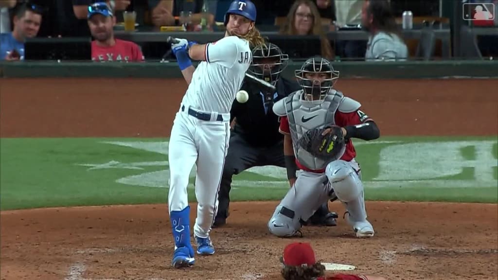 Highlight] Travis Jankowski goes up and brings back the home run! :  r/baseball