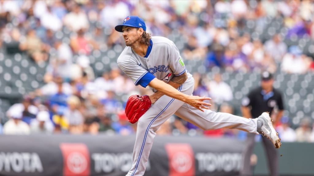 MLB ブルージェイズ KEVIN GAUSMAN GOLD ref 2024 Kevin Gausman Topps Series 1 MLB GOLD SP Toronto Blue Jays