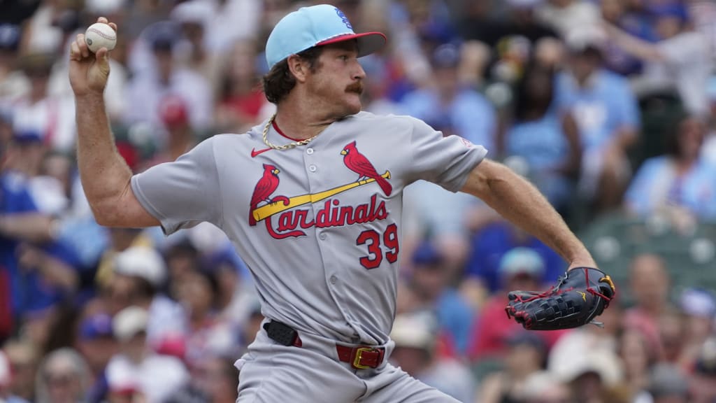 Miles Mikolas fans Seiya Suzuki | 07/04/2025 | St. Louis Cardinals
