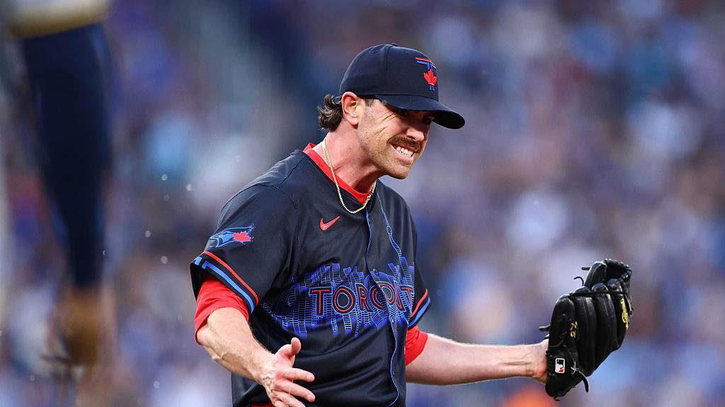 Shane Bieber strikes out six