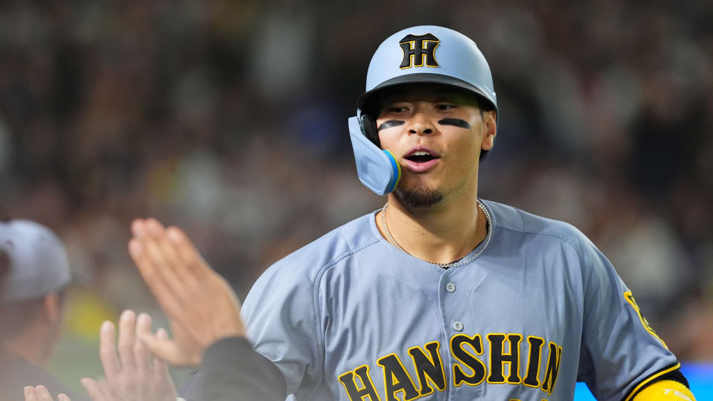 Teruaki Sato's three-run homer