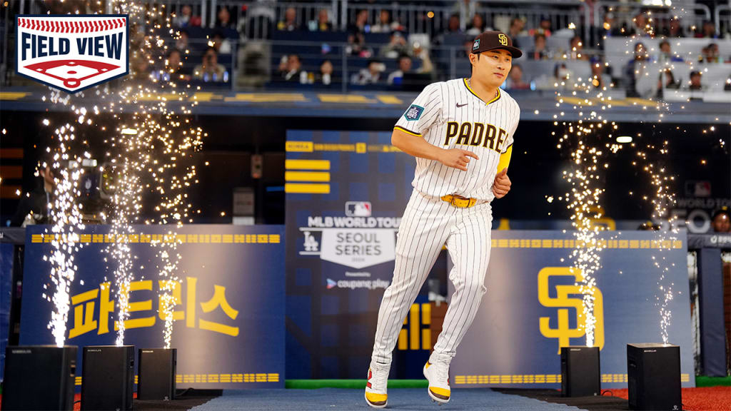 Field View: Ha-Seong Kim takes the field in Seoul | 03/20/2024 | San Diego  Padres