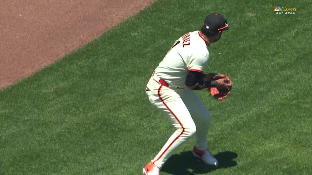 Luis Arraez's great spinning play | 07/08/2026 | MLB.com