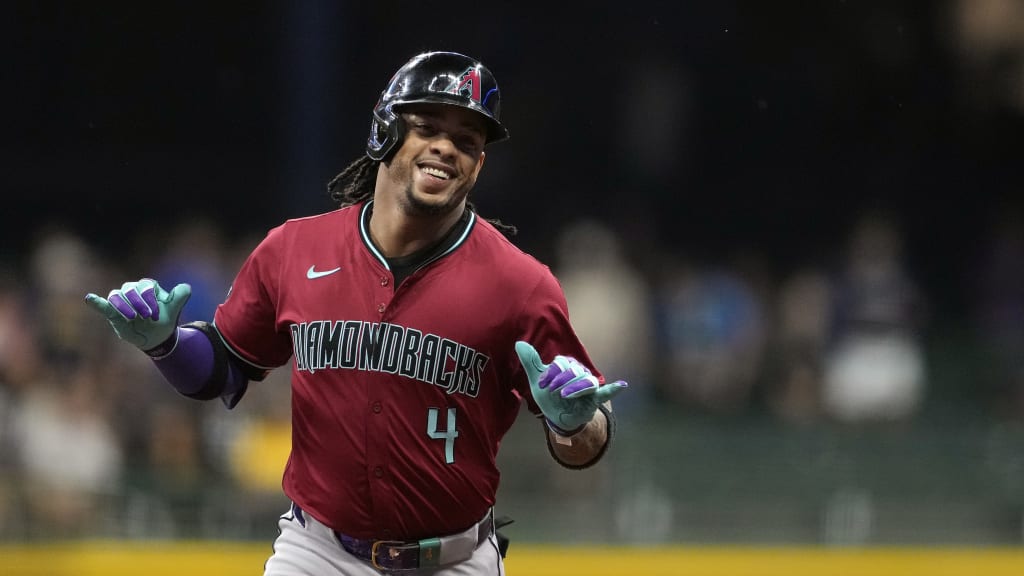 Ketel Marte's solo home run (33)