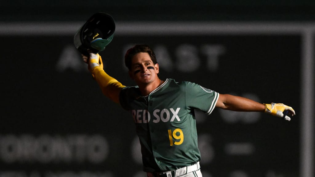 レッドソックスの有望株ロマン・アンソニーが8年1億3000万ドルで契約延長