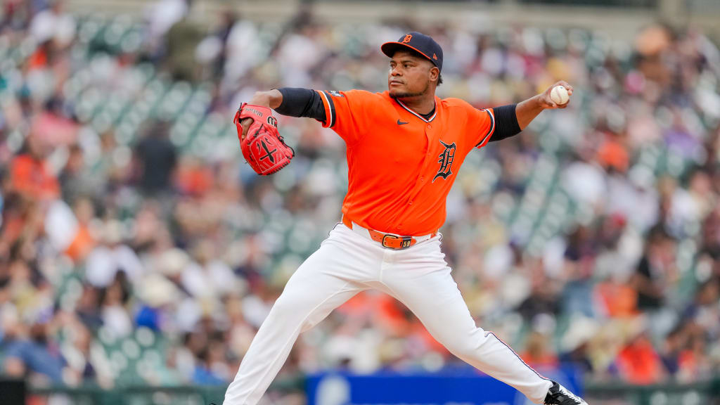 Framber Valdez sets down five Mariners