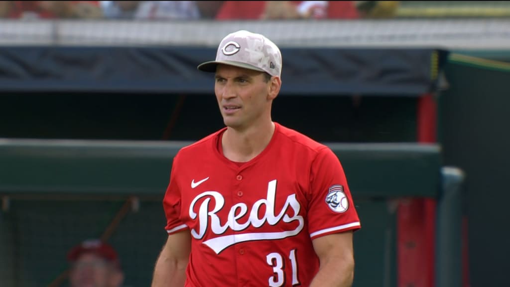 Brent Suter snags comebacker and starts double play