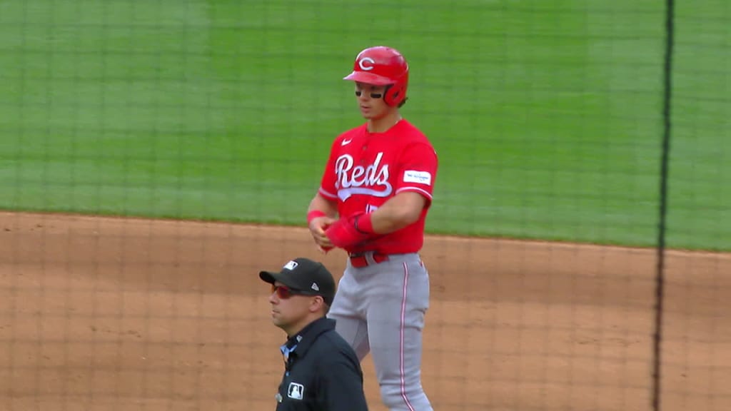 Cincinnati Reds left fielder Stuart Fairchild (17) in the fifth