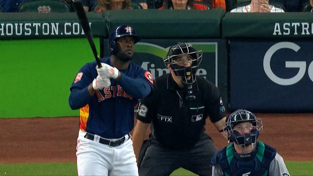 Highlight] Yordan Alvarez hits a 2-Run home run. Astros lead 3-0 in the  3rd. : r/baseball