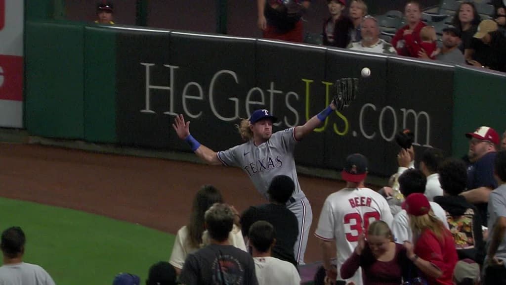 Travis Jankowski ALMOST made one of the greatest catches of all-time l