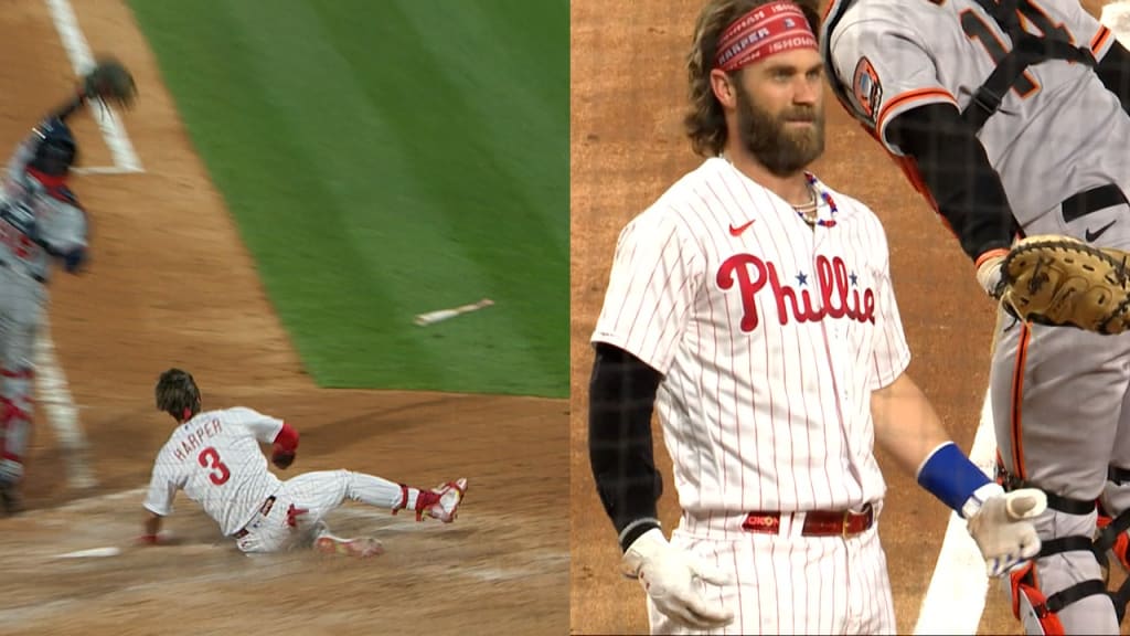 Bryce Harper hits inside the park homer in Phillies win over Giants