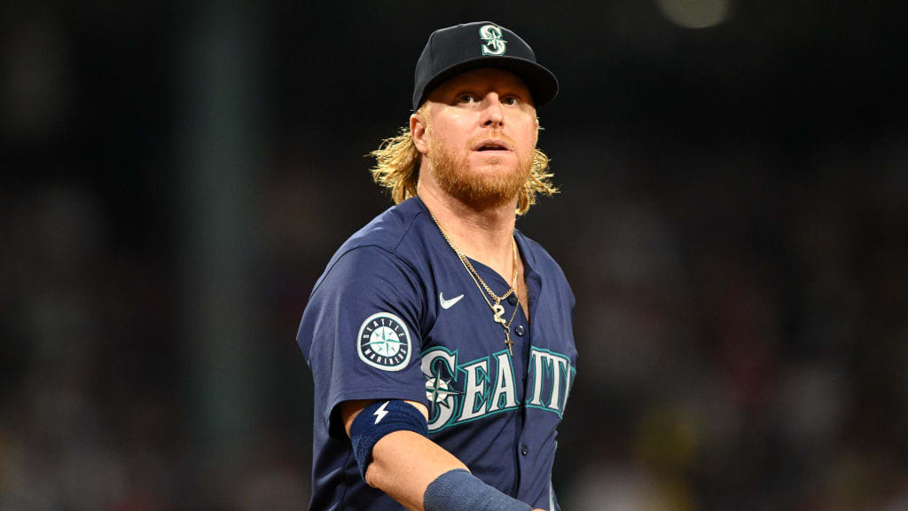 Should the Mariners bring Justin Turner back?