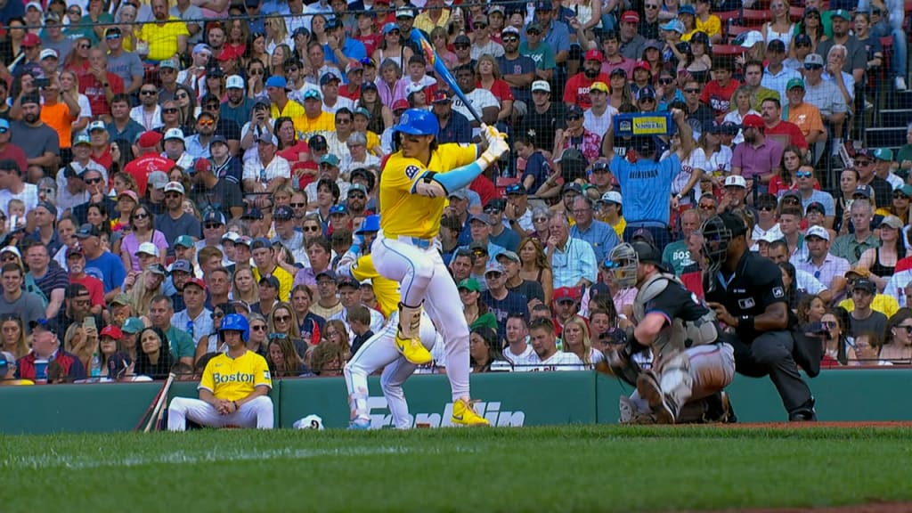 Jarren Duran's RBI double with Stitch bat | 08/16/2025 | Boston