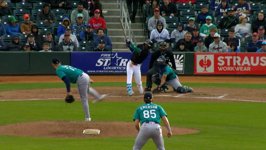 Welbyn Francisca's two-run double