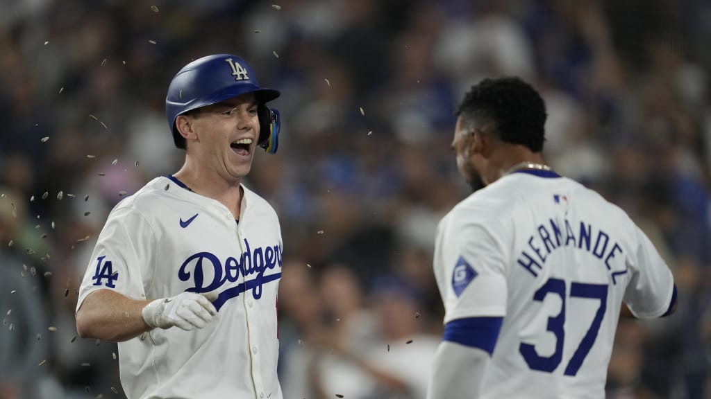 Dodgers launch four homers in the first