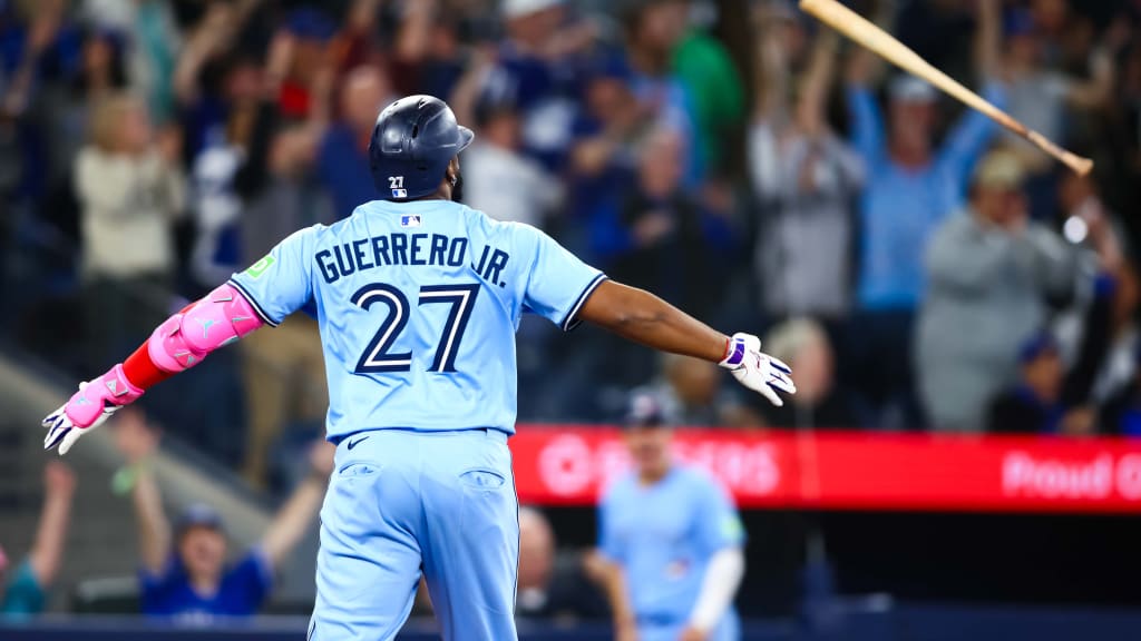 Vladimir Guerrero Jr.'s go-ahead three-run homer (4) | 05/01