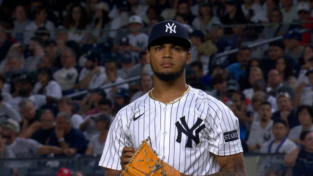Camilo Doval strikes out Christian Walker