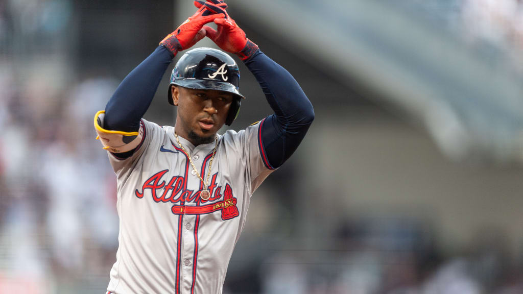 Ozzie Albies' two-run home run (6)
