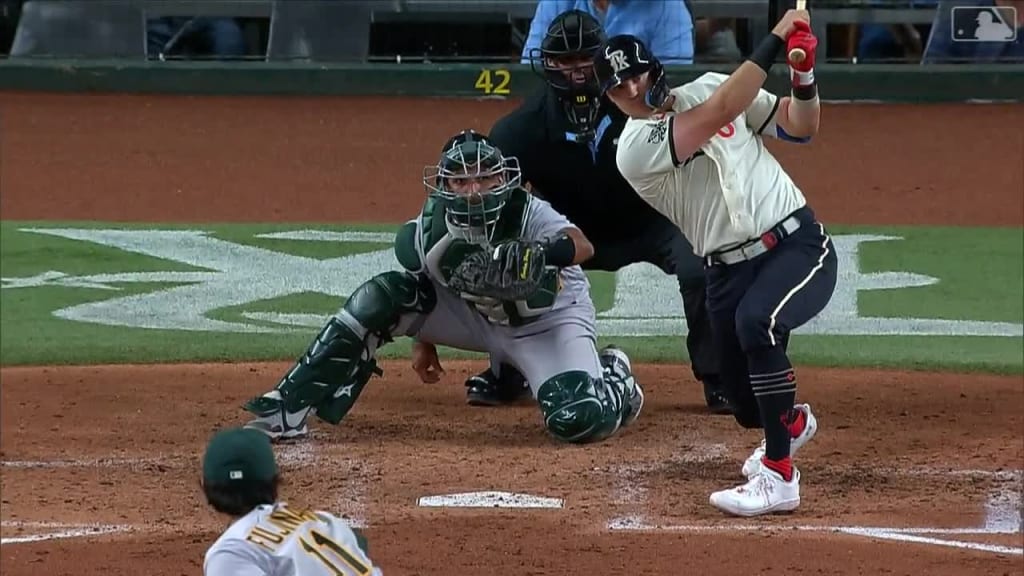 José Altuve ripped shirt off after 3-run homer against Yankees