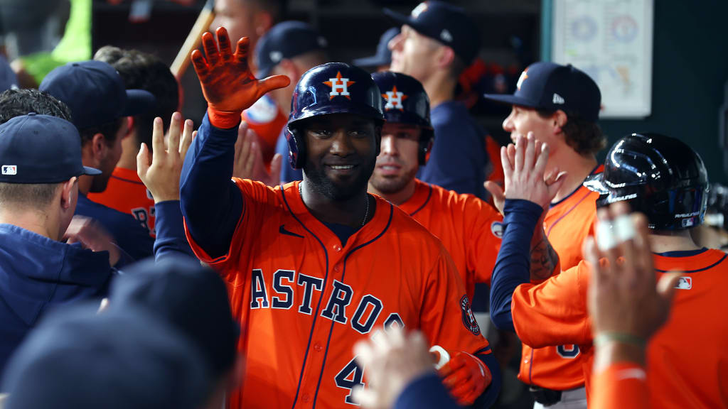 Yordan Alvarez's two-run home run (4) | 04/08/2024 | Houston Astros