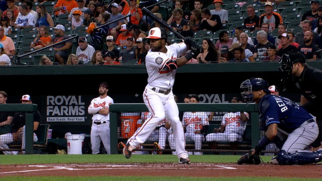 BALTIMORE, MD - August 24: Baltimore Orioles center fielder Cedric Mullins  (31) bats during the Toronto Blue Jays versus the Baltimore Orioles on  August 24, 2023 at Oriole Park at Camden Yards