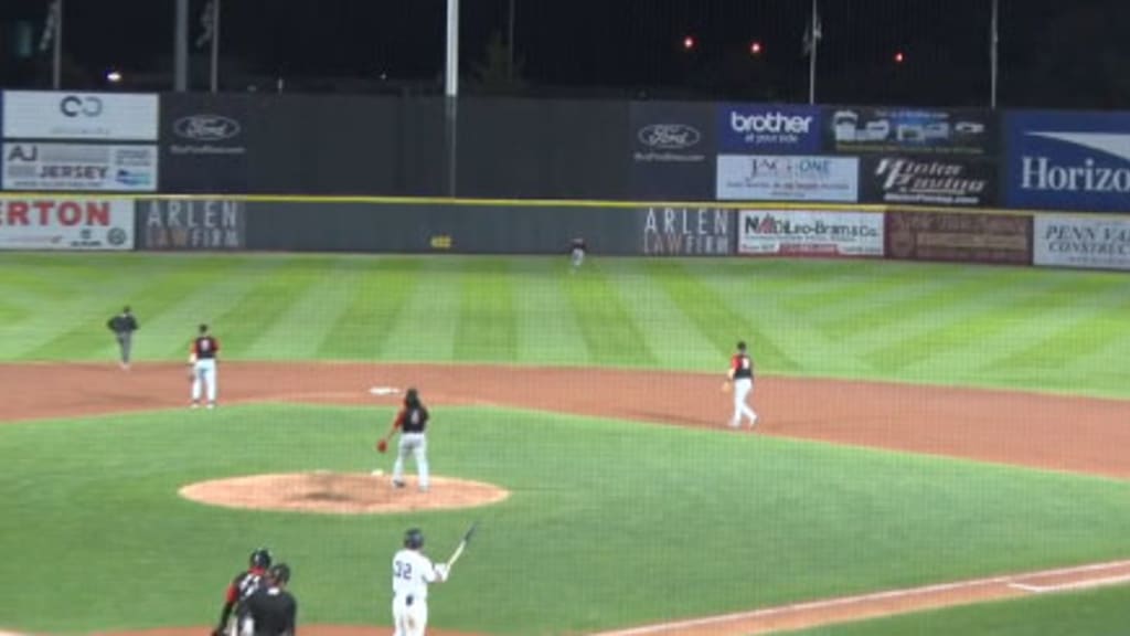 New York Yankees Prospect Jasson Dominguez Crushes Home Run in