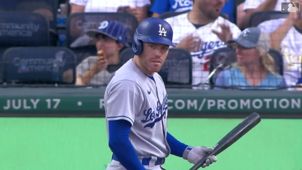 VIDEO: Freddie Freeman's First Home Run With Los Angeles Dodgers