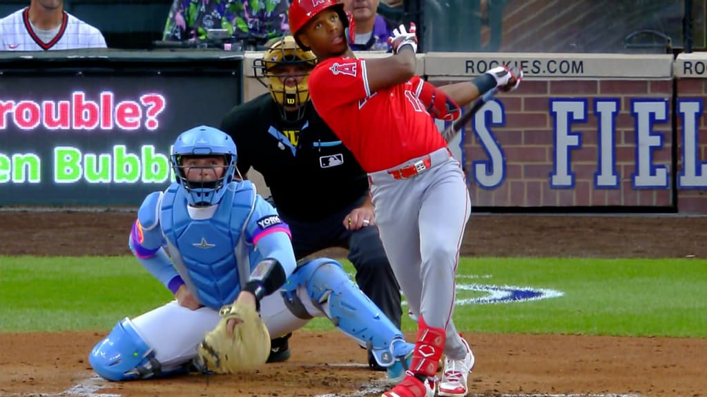 Denzer Guzman's go-ahead home run (2) | 09/19/2025 | Los