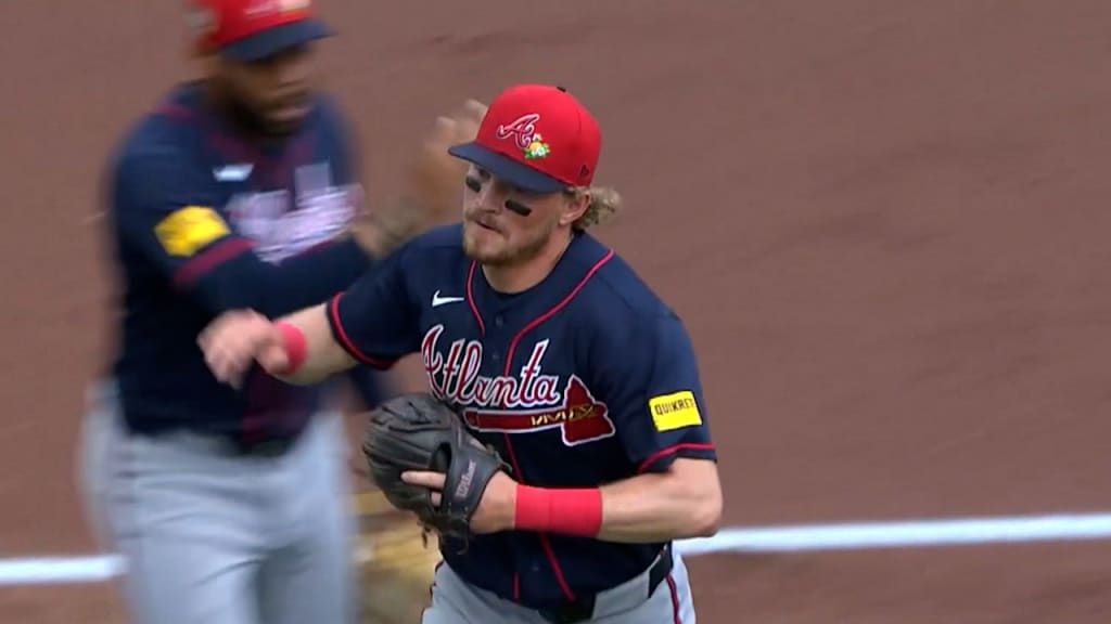 Aaron Schunk's incredible diving play