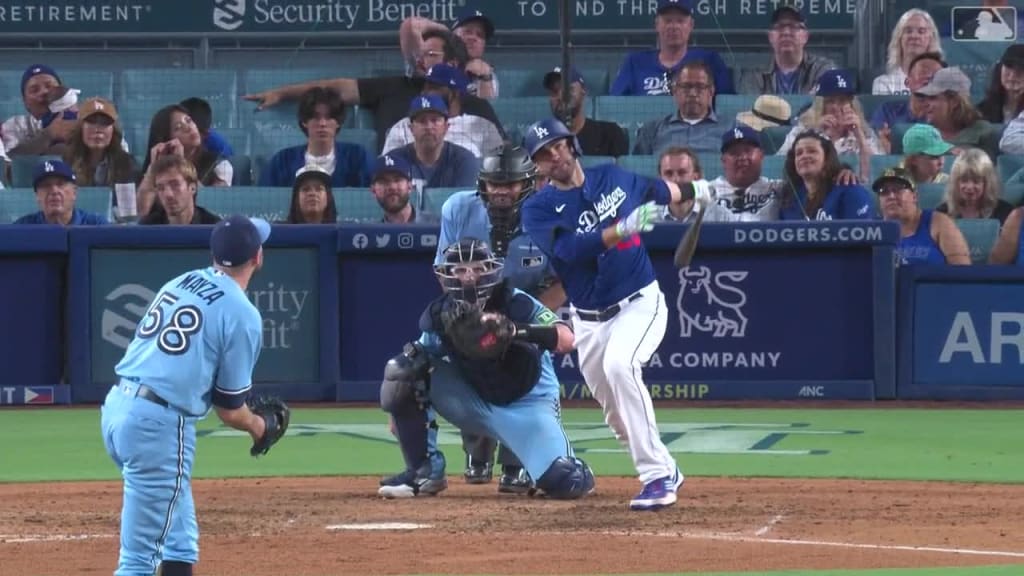 J.D. Martinez's solo homer (25), 07/25/2023