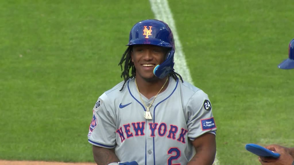 Luisangel Acuña's first Major League hit