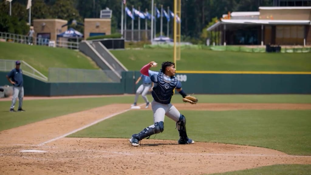 Draft 2024: D-backs select C Ivan Luciano No. 64 