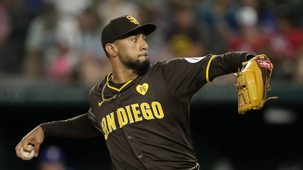 Robert Suarez secures the save as Padres win, 6-4 | 07/03/2024 | San Diego  Padres
