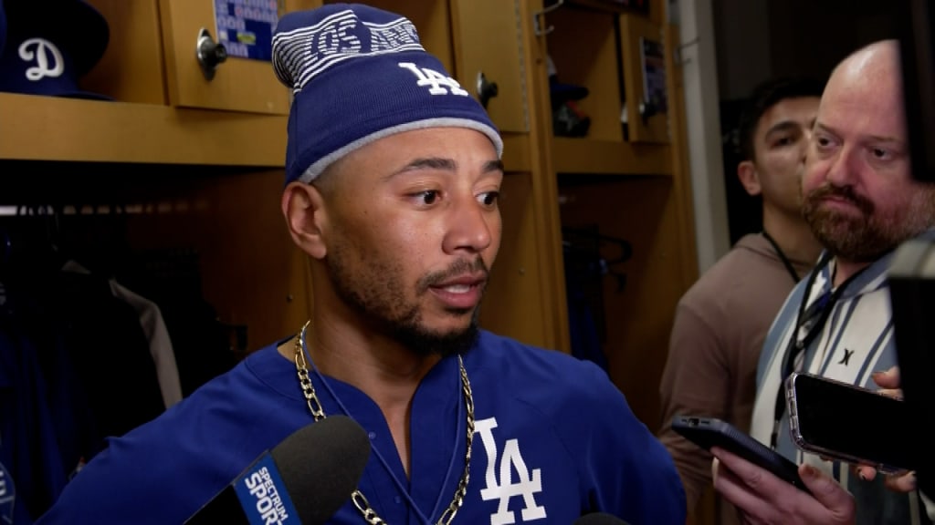 Mookie Betts arrives at Spring Training