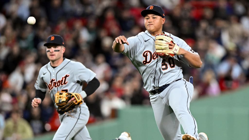 Hao-Yu Lee's incredible throw in his MLB debut
