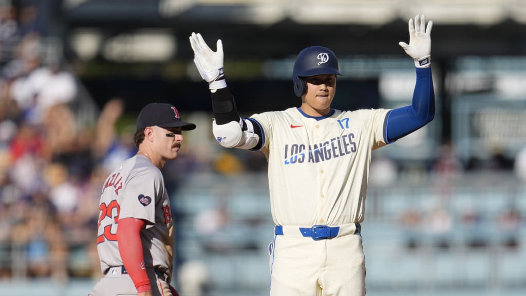 Shohei Ohtani hits his 25th double of the season | 07/20/2024 | Los Angeles  Dodgers