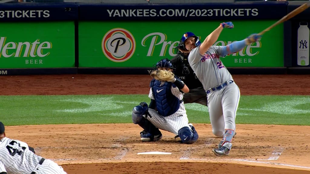 MLB on X: Pete Alonso breaks out with a huge #SubwaySeries performance!   / X