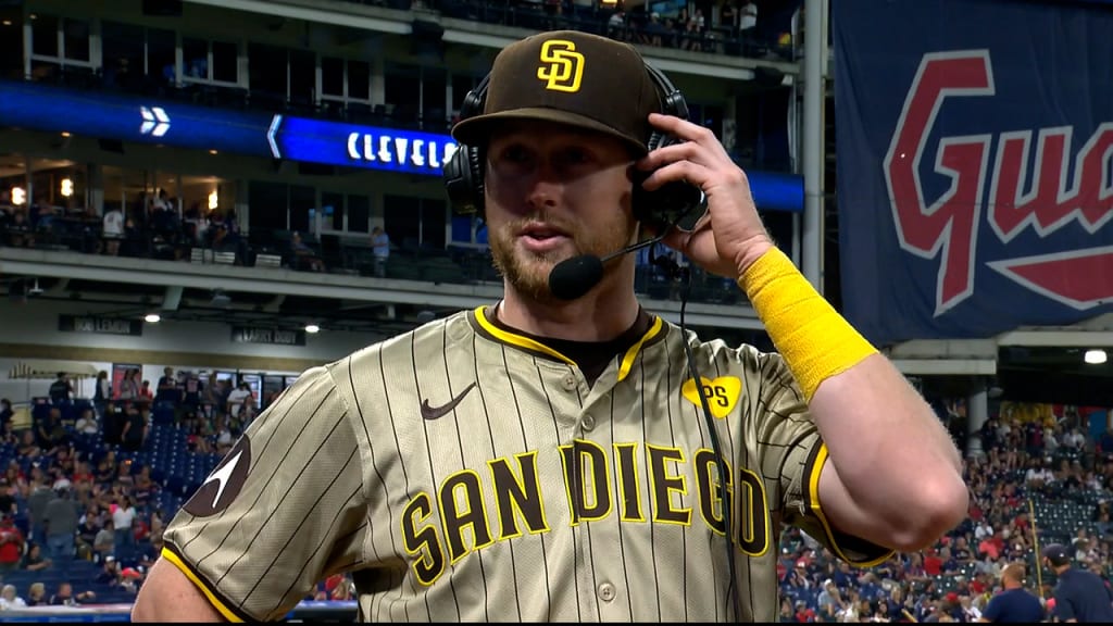 Jake Cronenworth discusses the Padres' win