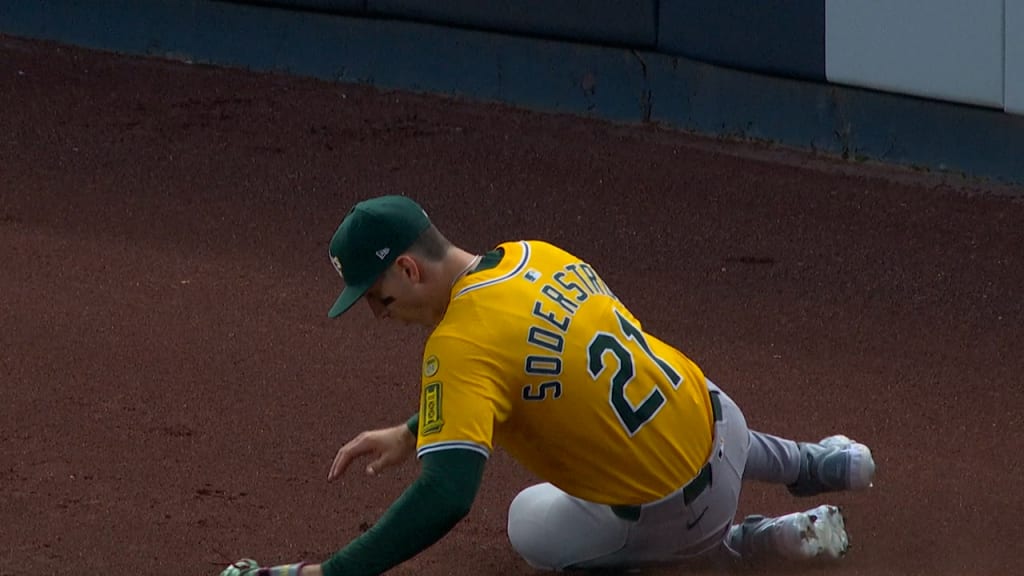Tyler Soderstrom's sliding catch