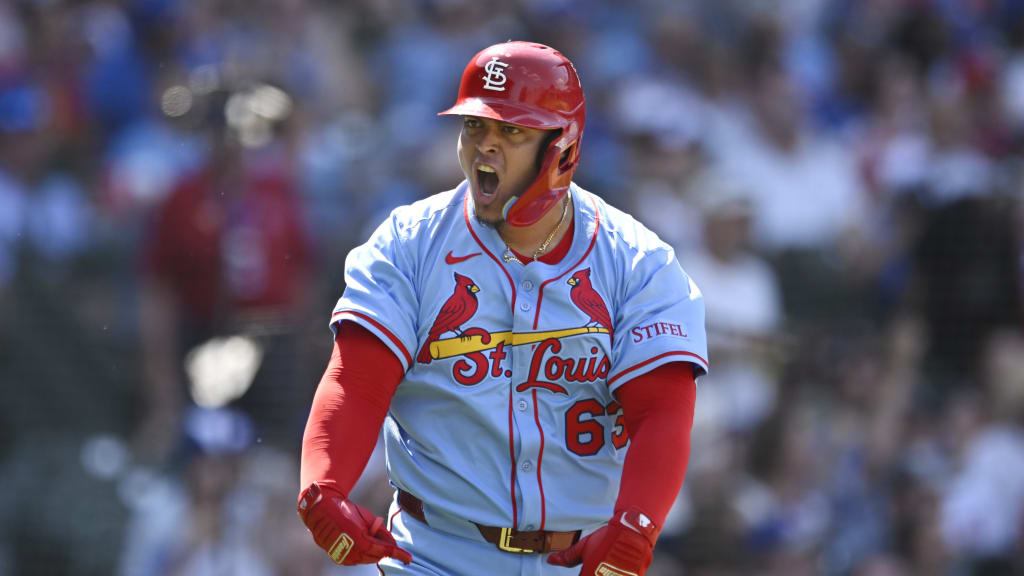 Yohel Pozo's go-ahead home run (3)