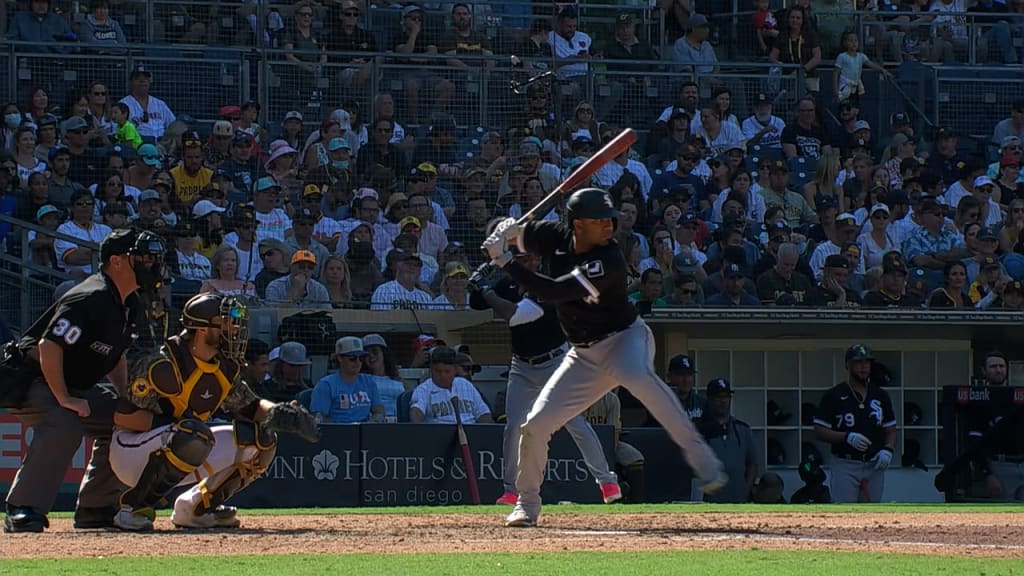 Elvis Andrus hits 100th career home run on leadoff pitch vs. Rockies