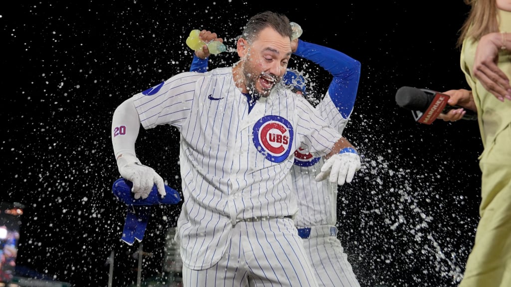 Michael Conforto WALKS IT OFF with a home run!😮