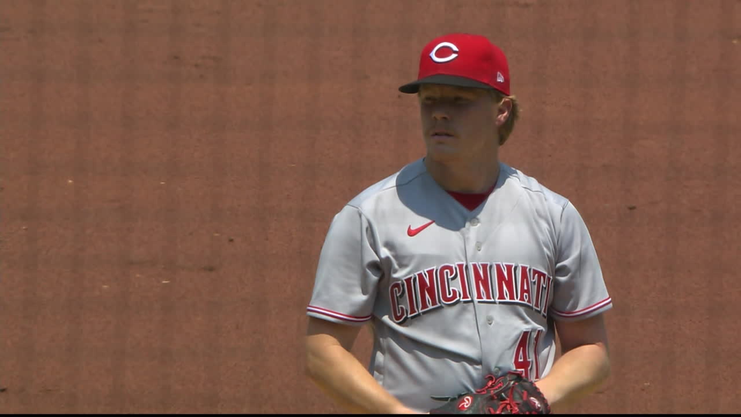 Cincinnati Reds' Jesse Winker: 'I'm an outfielder; I'm not a DH