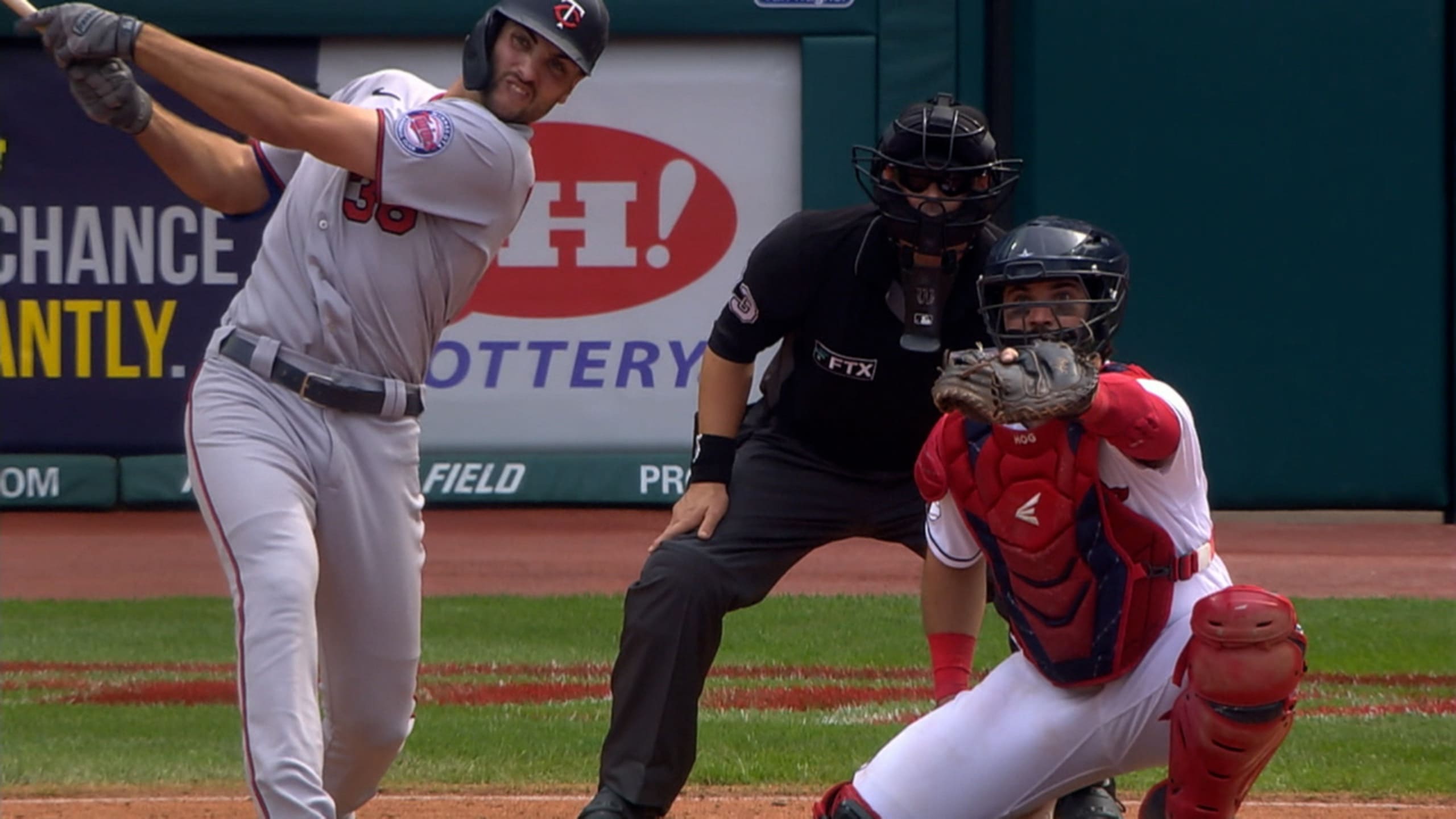 Matt Wallner da su 1er HR