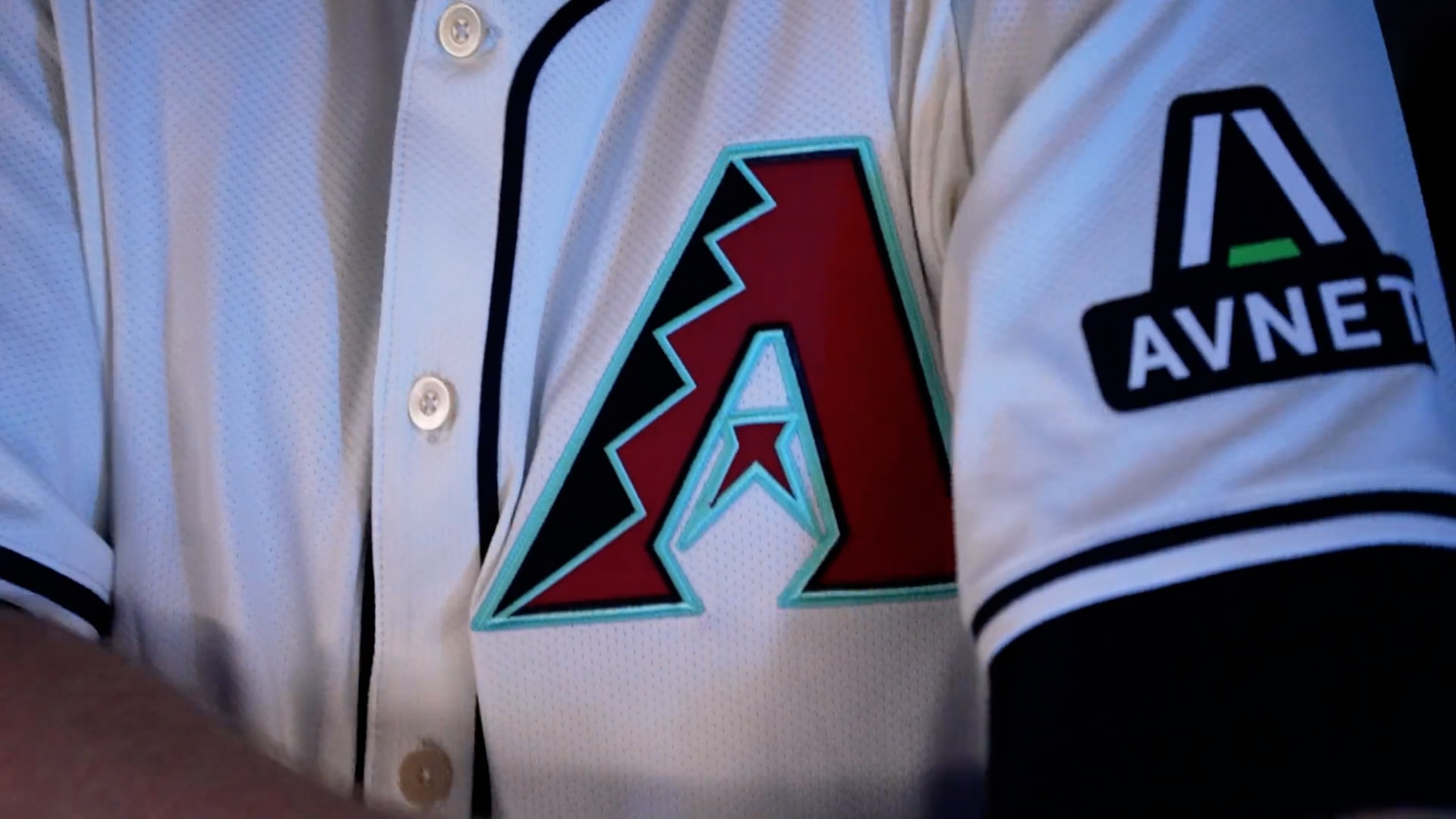 MLBジャージ】Dバックスが2024シーズンに向け新デザインを披露