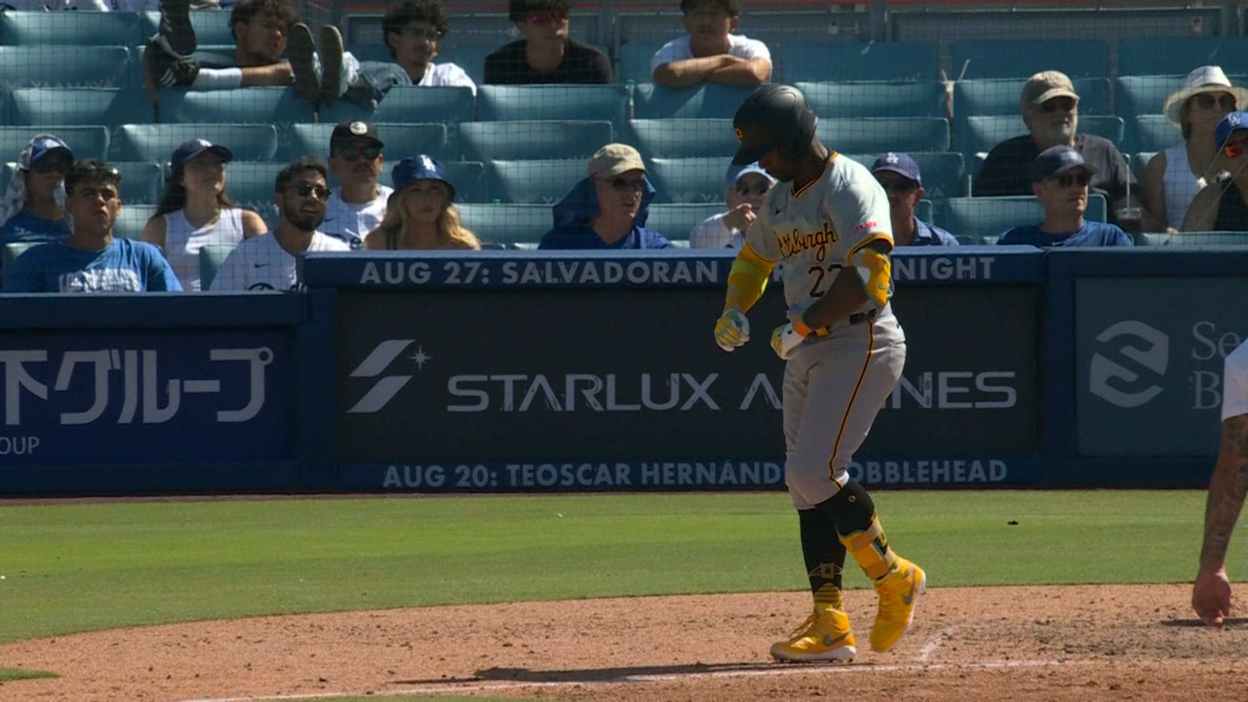 Andrew McCutchen アンドリューマカチェン 2018年ポストシーズン実使用サイン入りジャージ　2023年に通算2000安打、2024年に300本塁打達成 Andrew McCutchen アンドリューマカチェン 2018年ポストシーズン